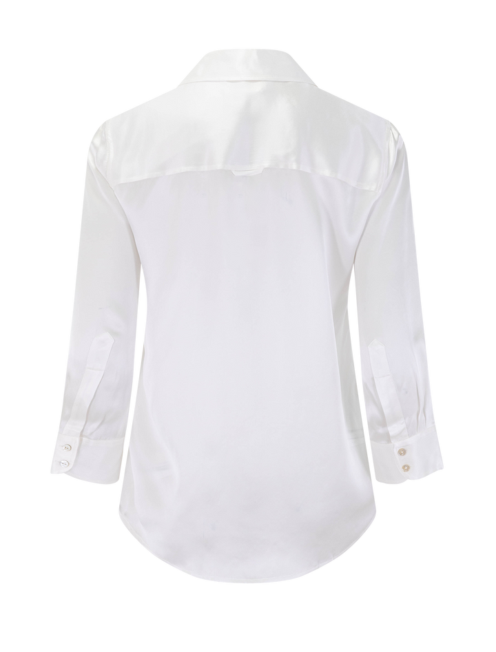 dani in ivory