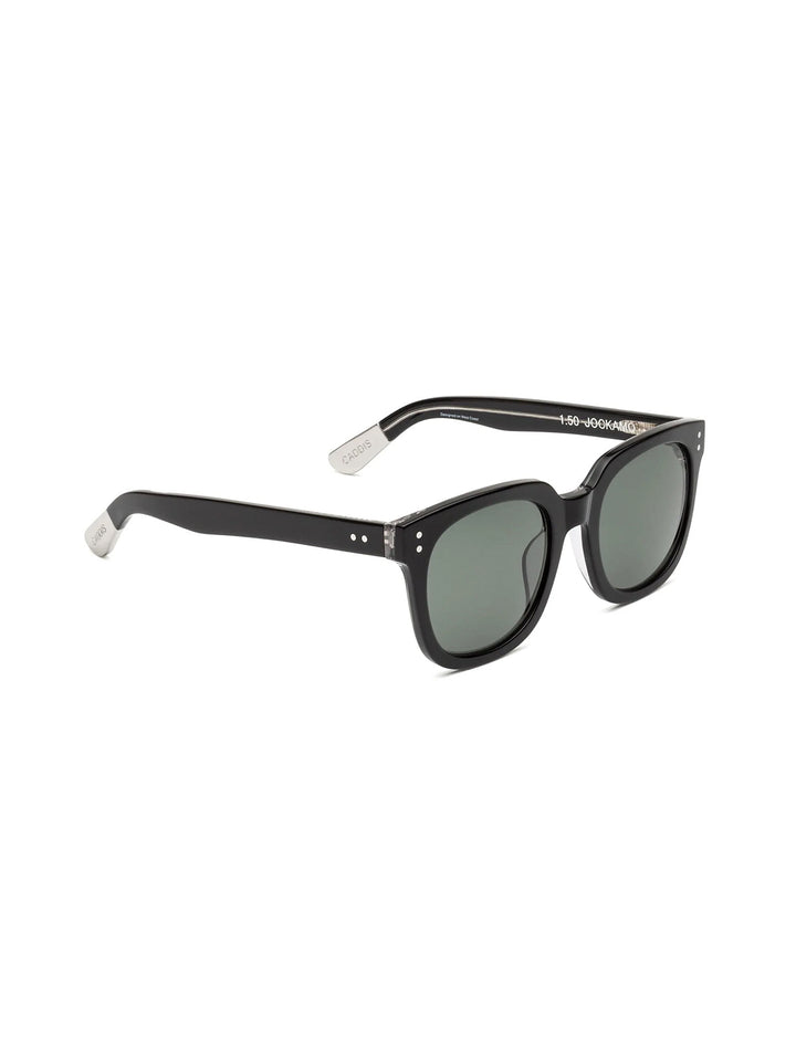 Side angle view of Caddis' jockamo sunglass progressives in black and grey.
