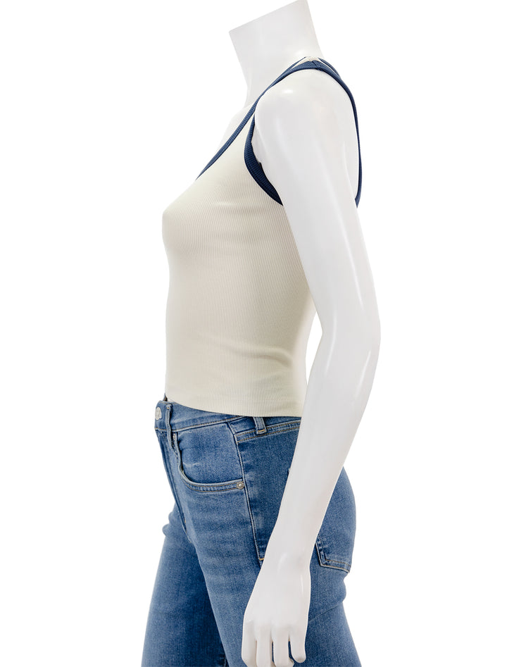 Side view of Sundry's scoopneck crop tank in cream and navy.