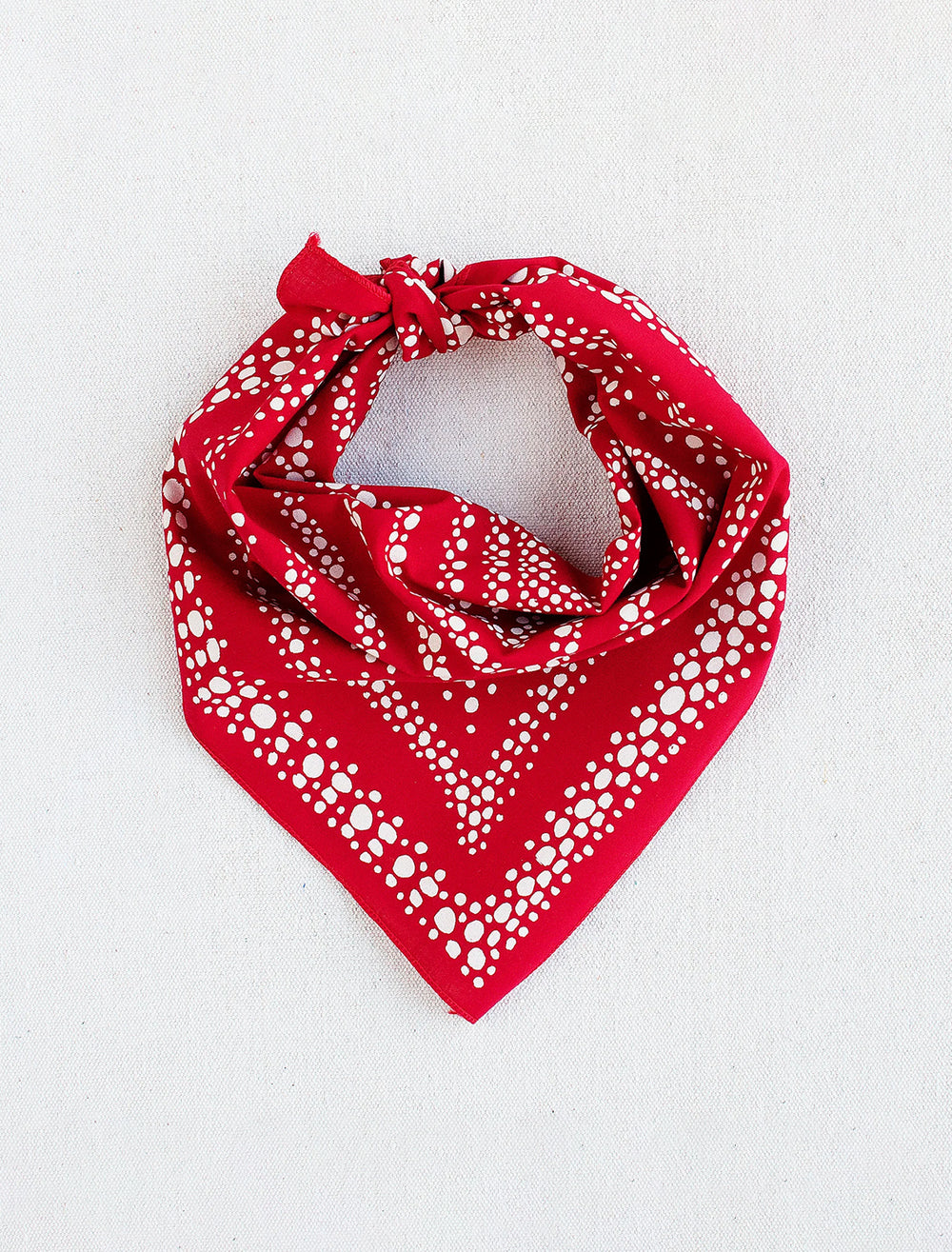 Abracadana's Pebble Bandana in Red.