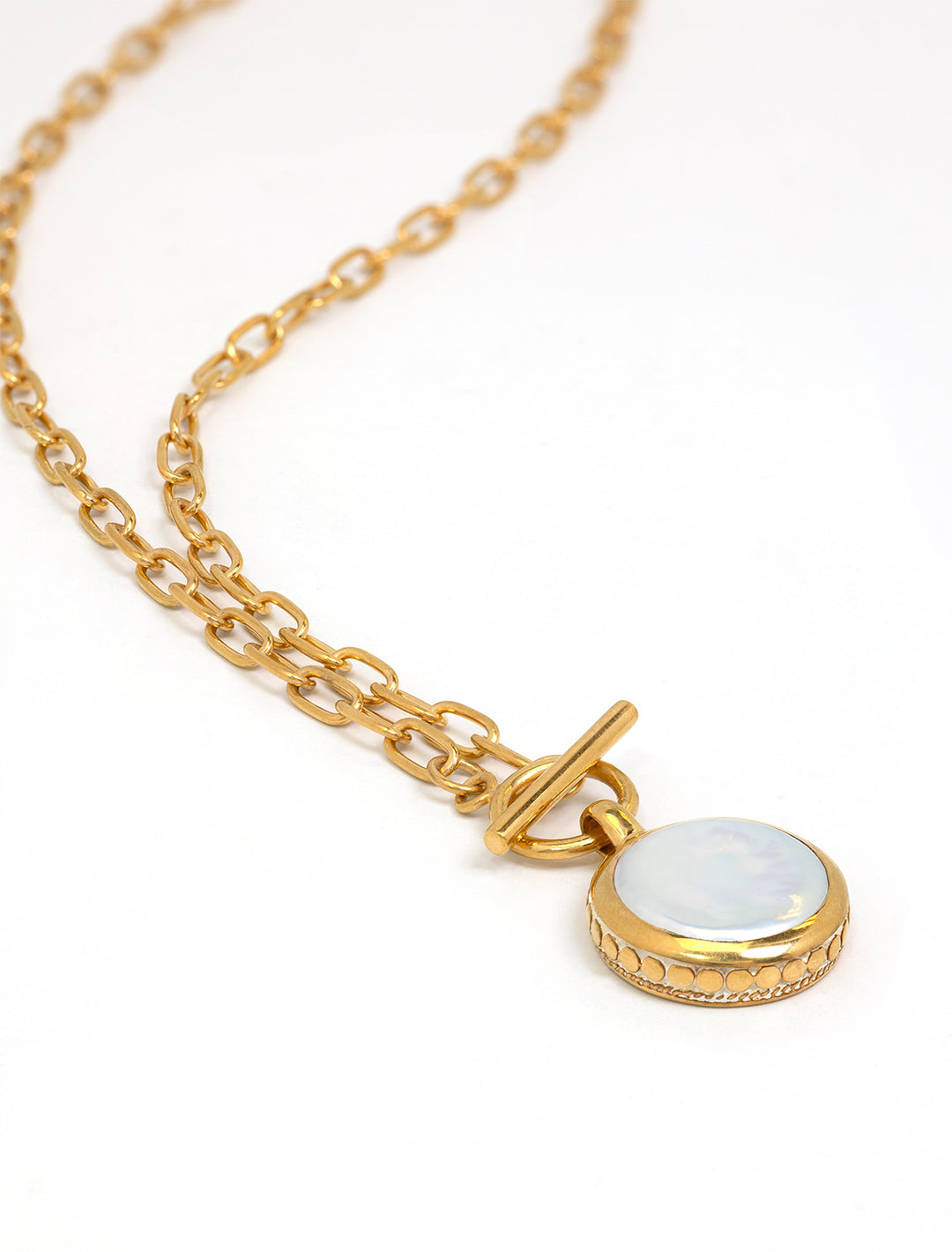 coin pearl toggle chain necklace in gold (2)