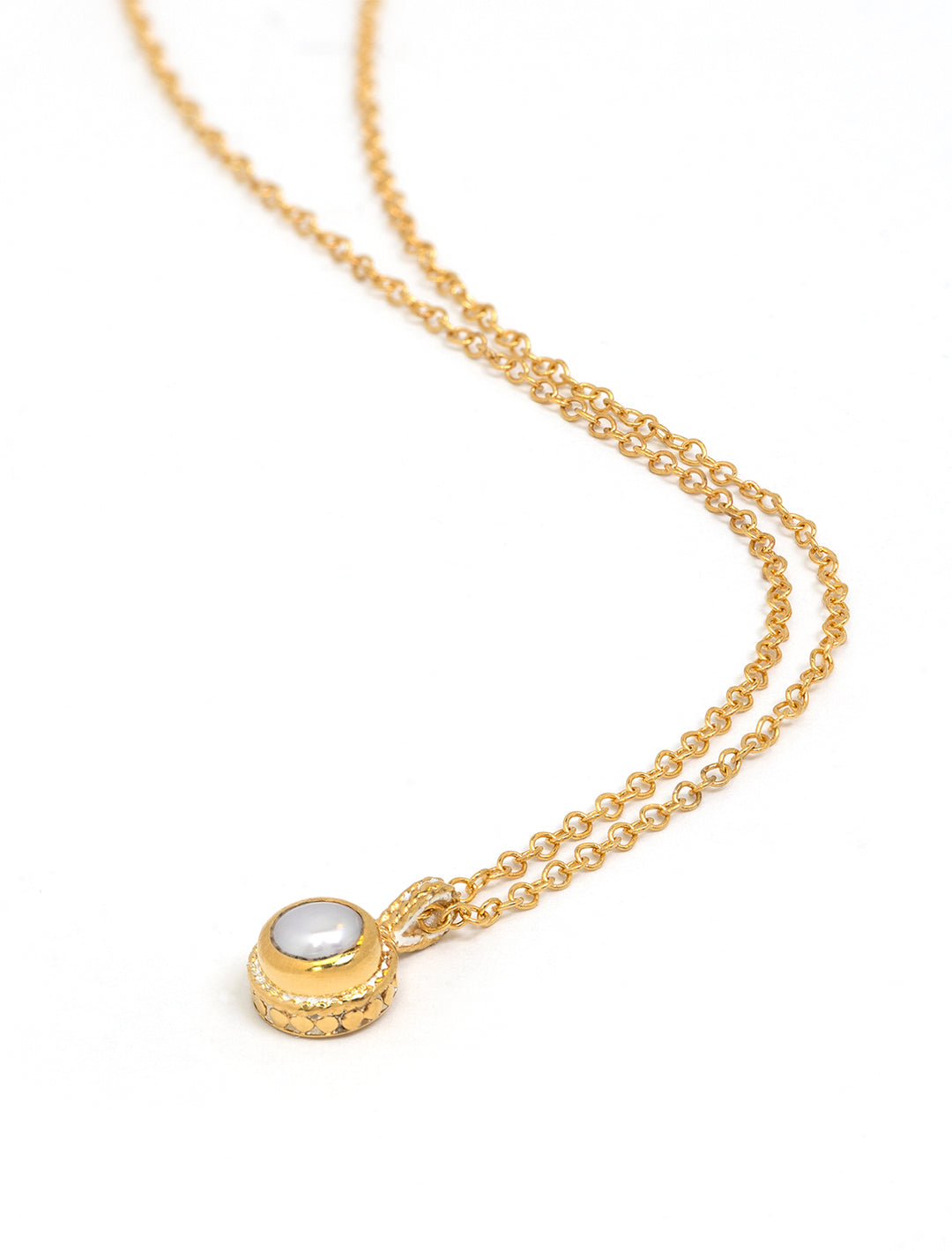 small pearl drop necklace in gold (2)