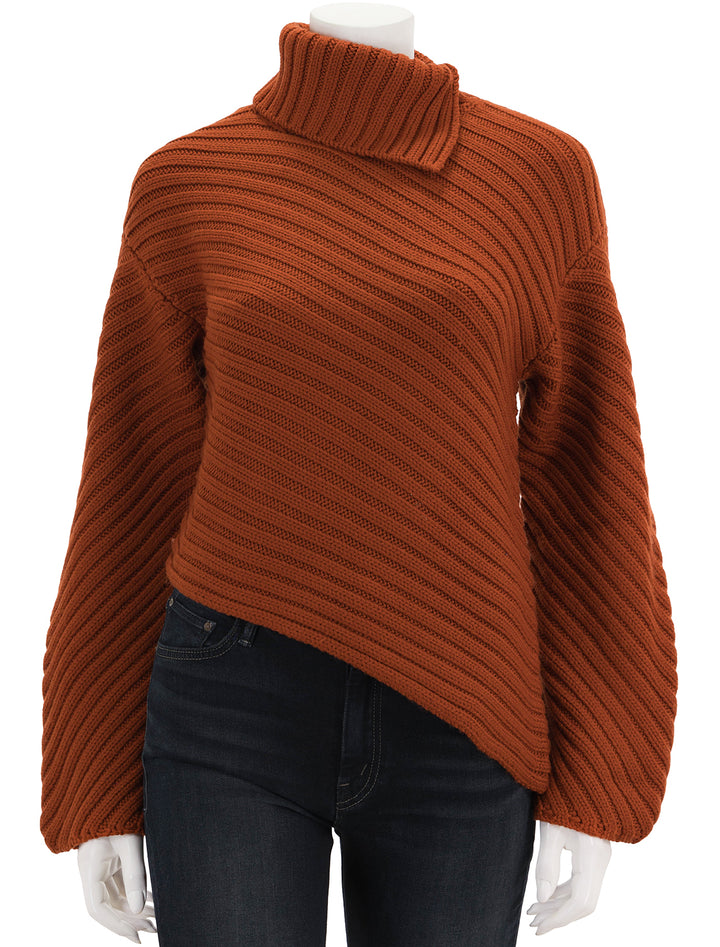 Front view of STAUD's engrave sweater in cinnamon.