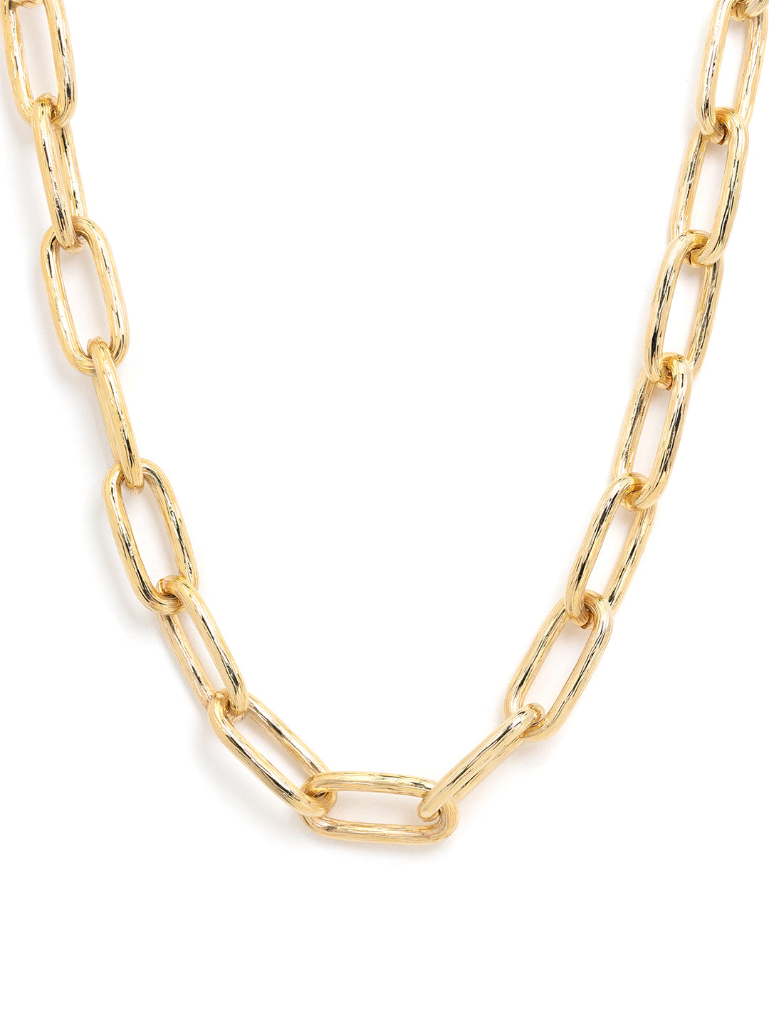 Front view of AV Max's birch chain necklace.