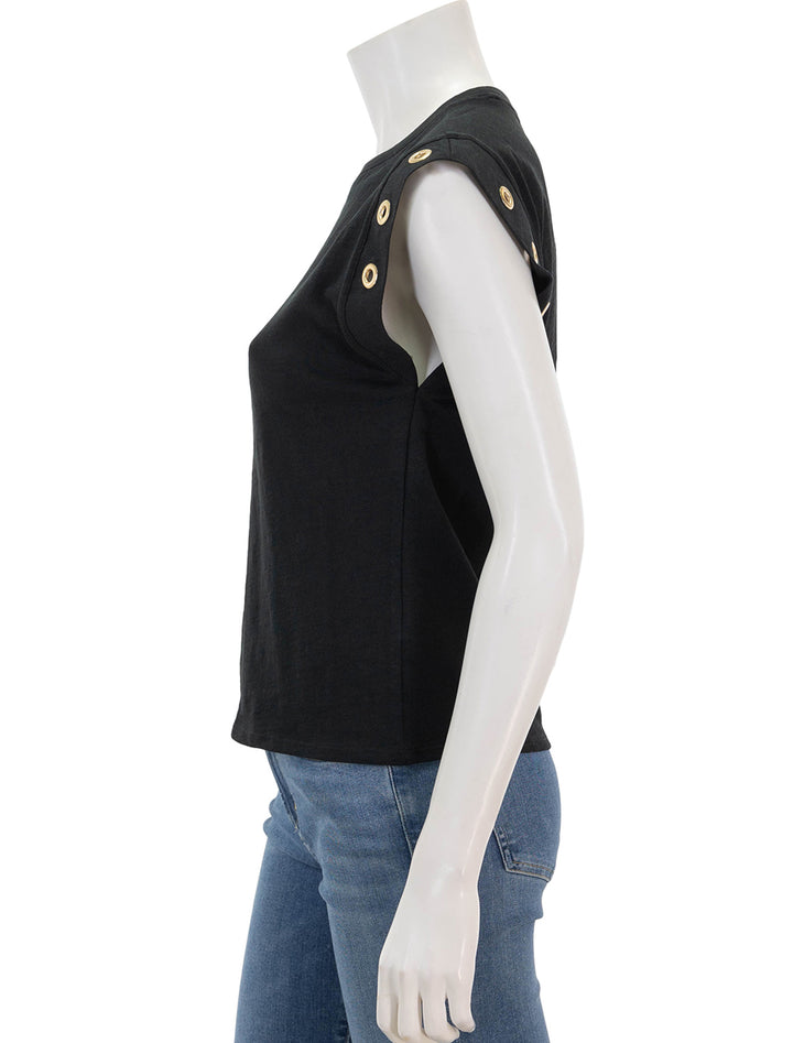 side view of oran muscle tee with grommets in black