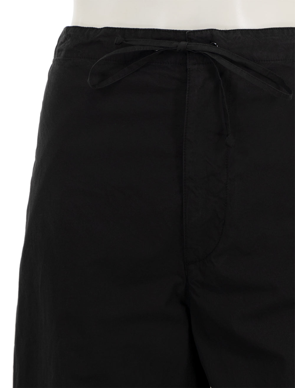 Close-up view of Nili Lotan's kai pant in black.