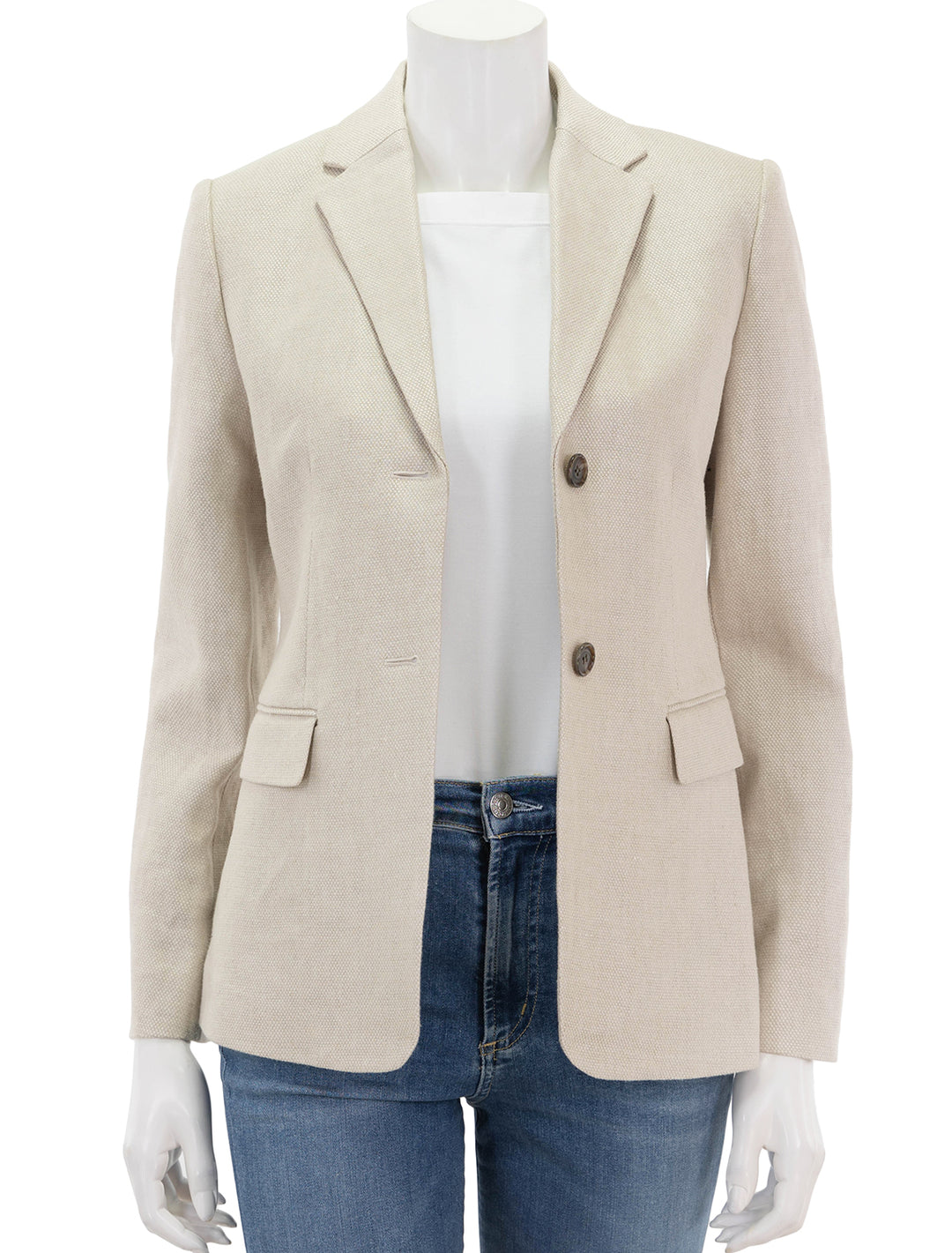 Front view of Theory's slim blazer in straw basketweave linen, unbuttoned.