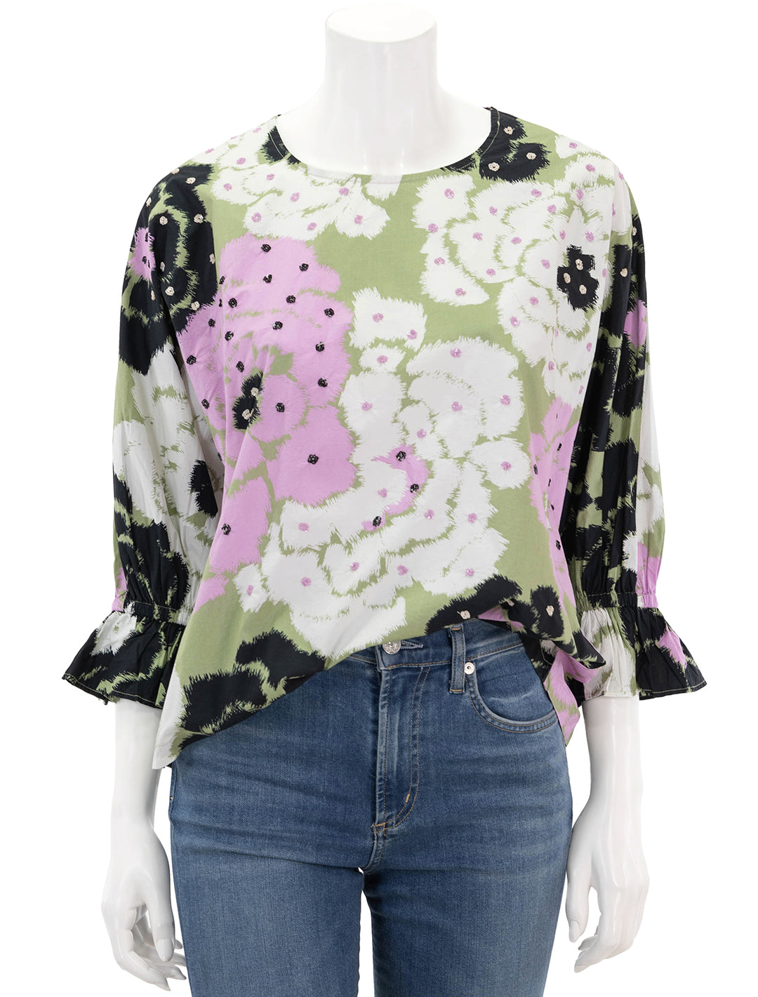 front view of fulberry puff sleeve top