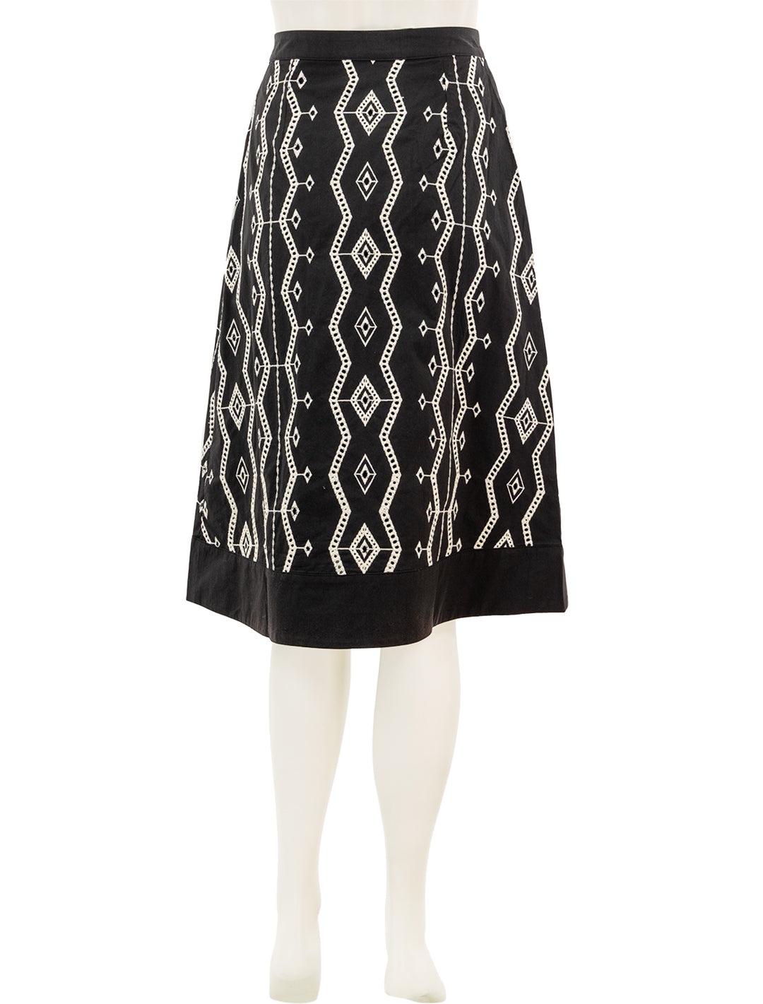 Back view of Suncoo Paris' first eyelet skirt in noir.