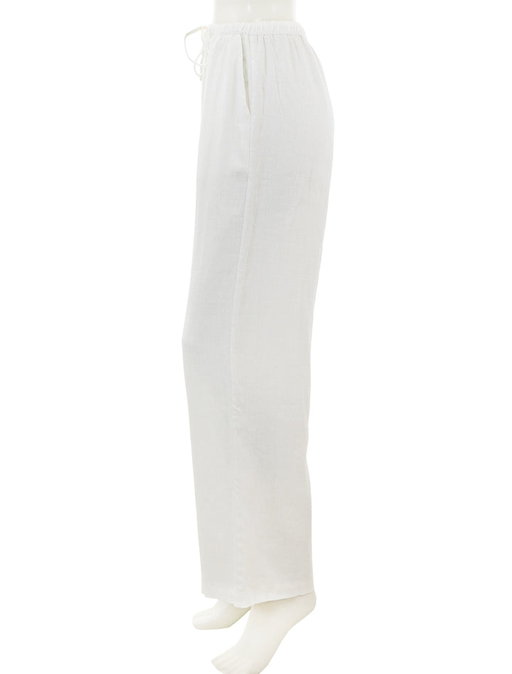 Side view of Rails' emmie linen pants in white.