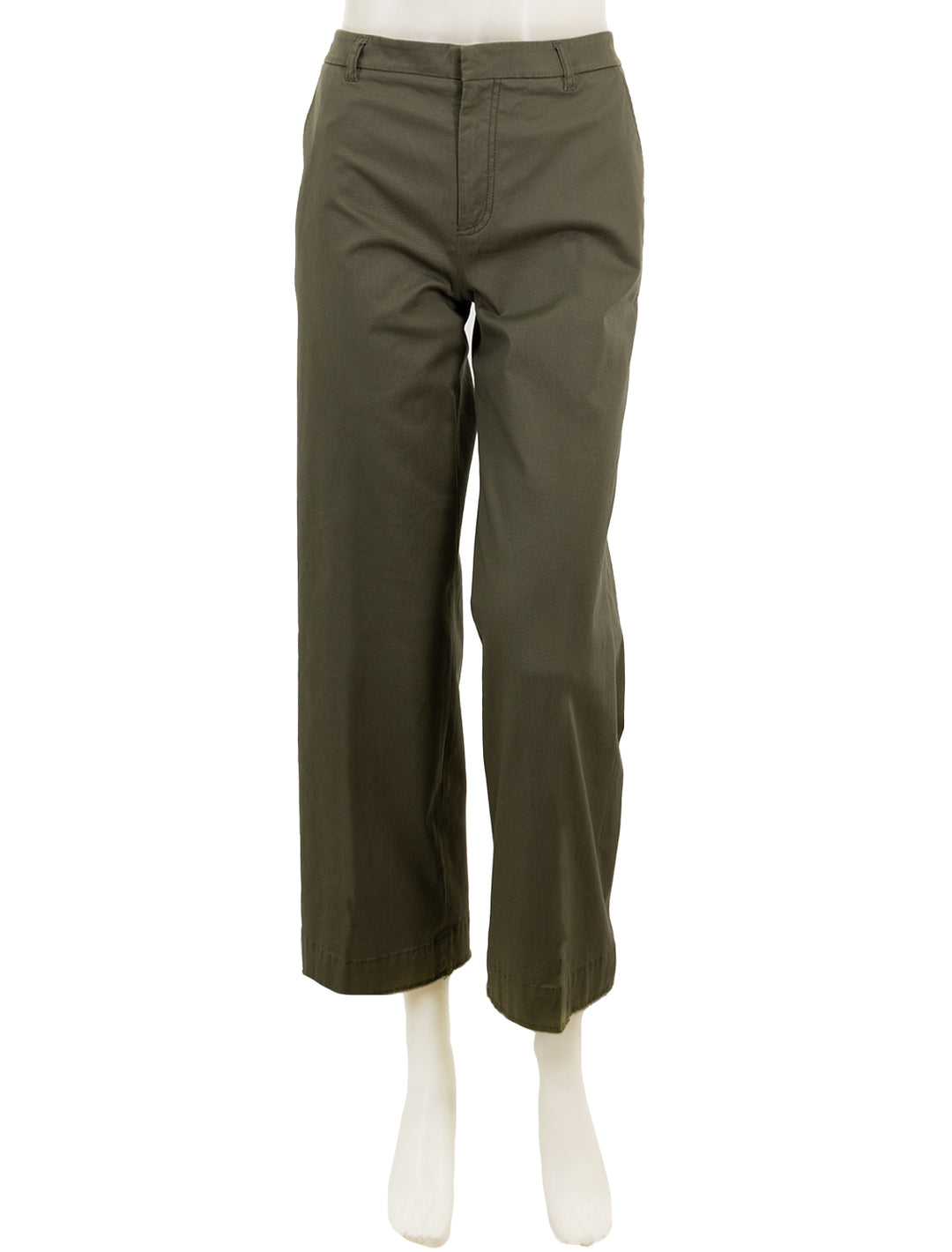 Front view of ATM's cotton twill boyfriend pant in army.