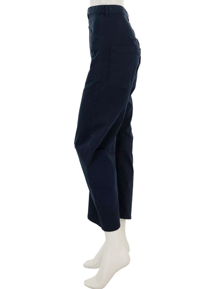 side view of shon pant in midnight