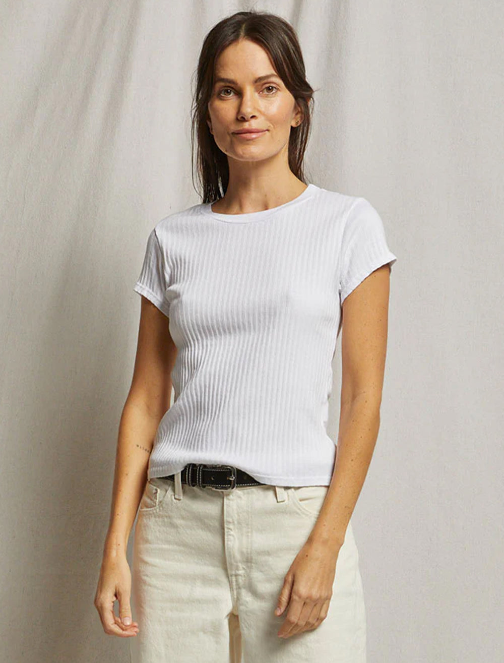 Model wearing Perfectwhitetee's etta ribbed tee in white.