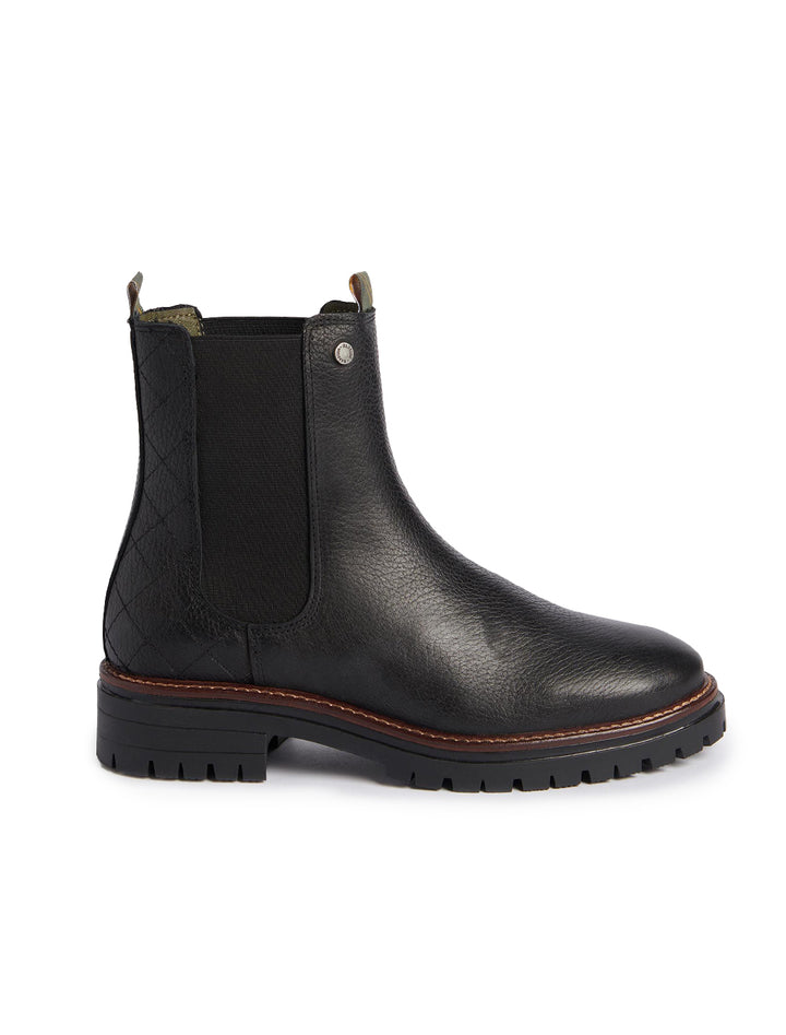 Side view of Barbour's evie chelsea boot in black pebble.