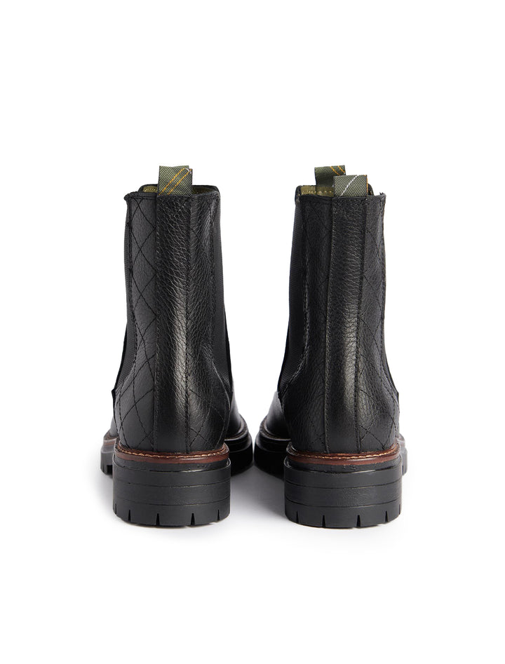 Back view of Barbour's evie chelsea boot in black pebble.