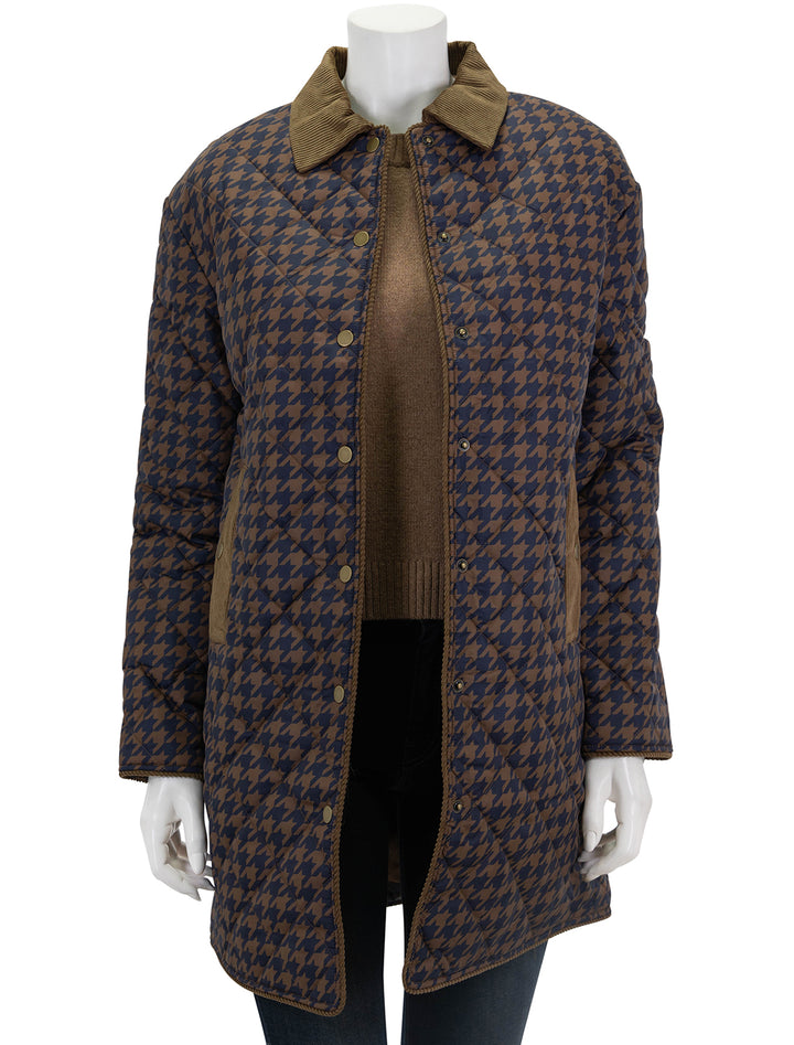 Front view of KULE's the georgie houndstooth coat, unbuttoned..