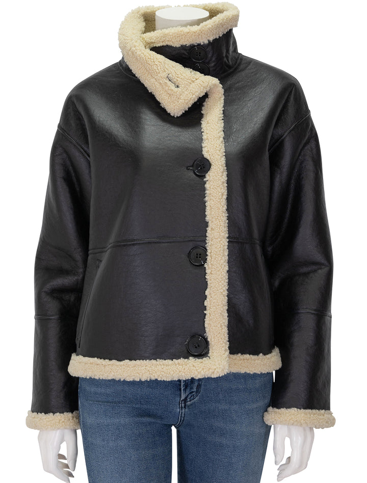 Front view of Suncoo Paris' Everest Faux Shearling in Noir, buttoned.