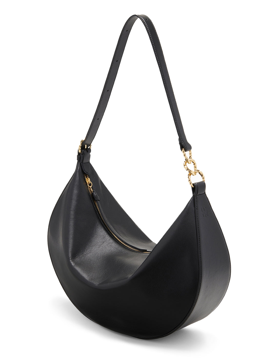 Side angle view of Ulla Johnson's twyla large hobo in noir.