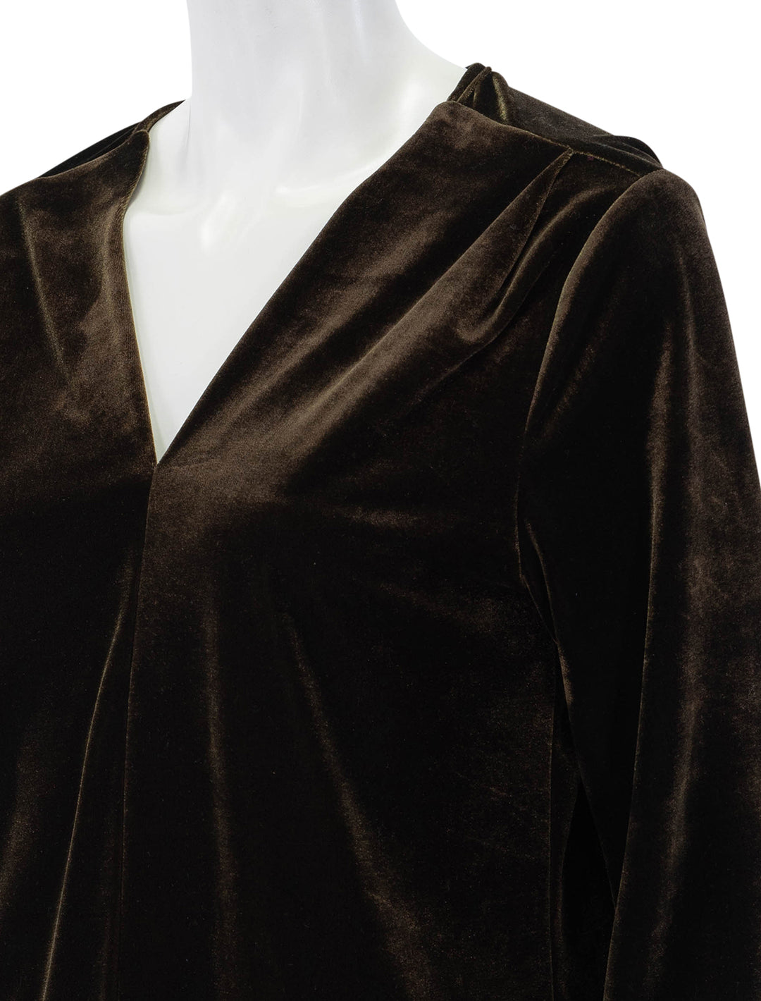 blakely v neck in espresso velvet