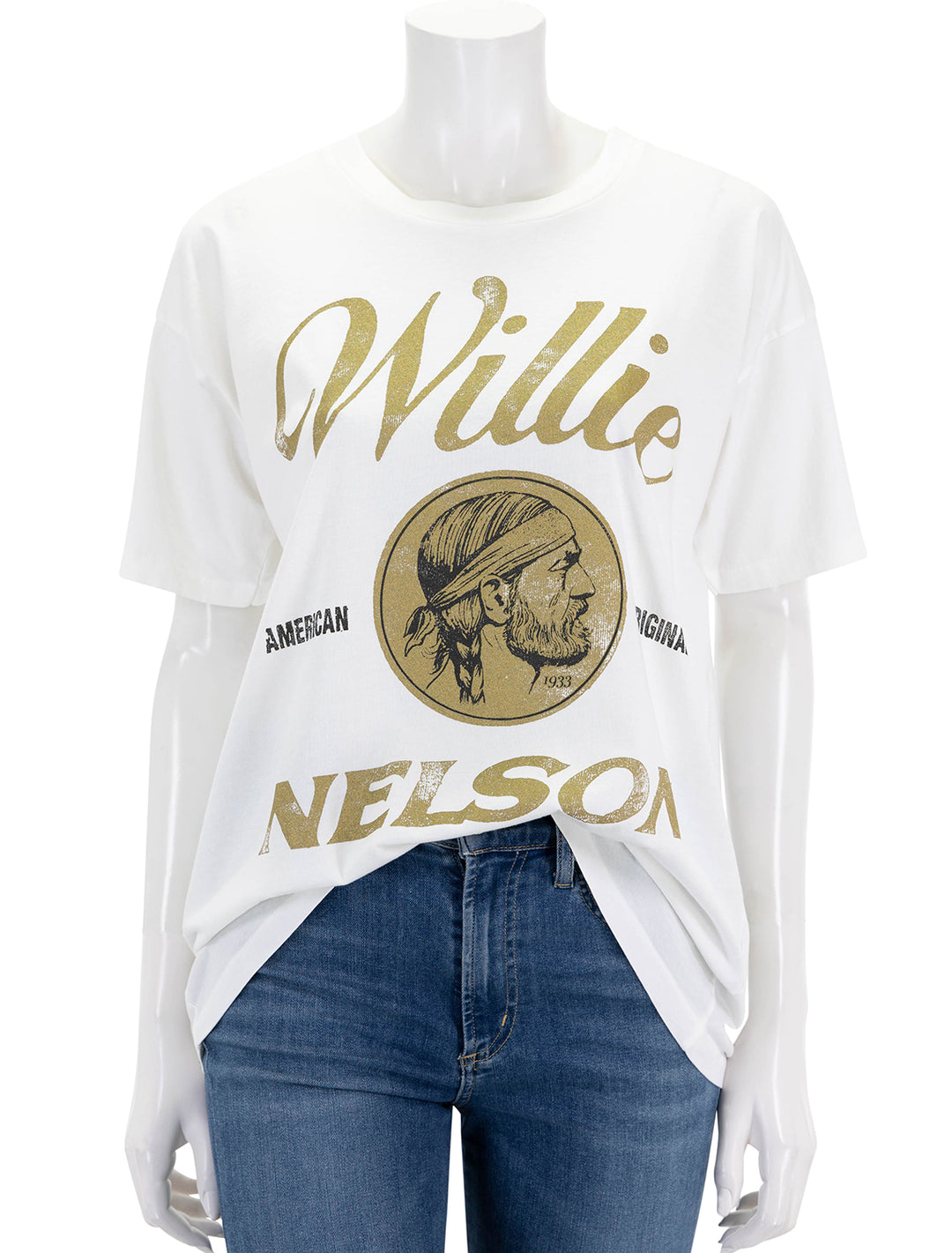 front view of willie nelson tee