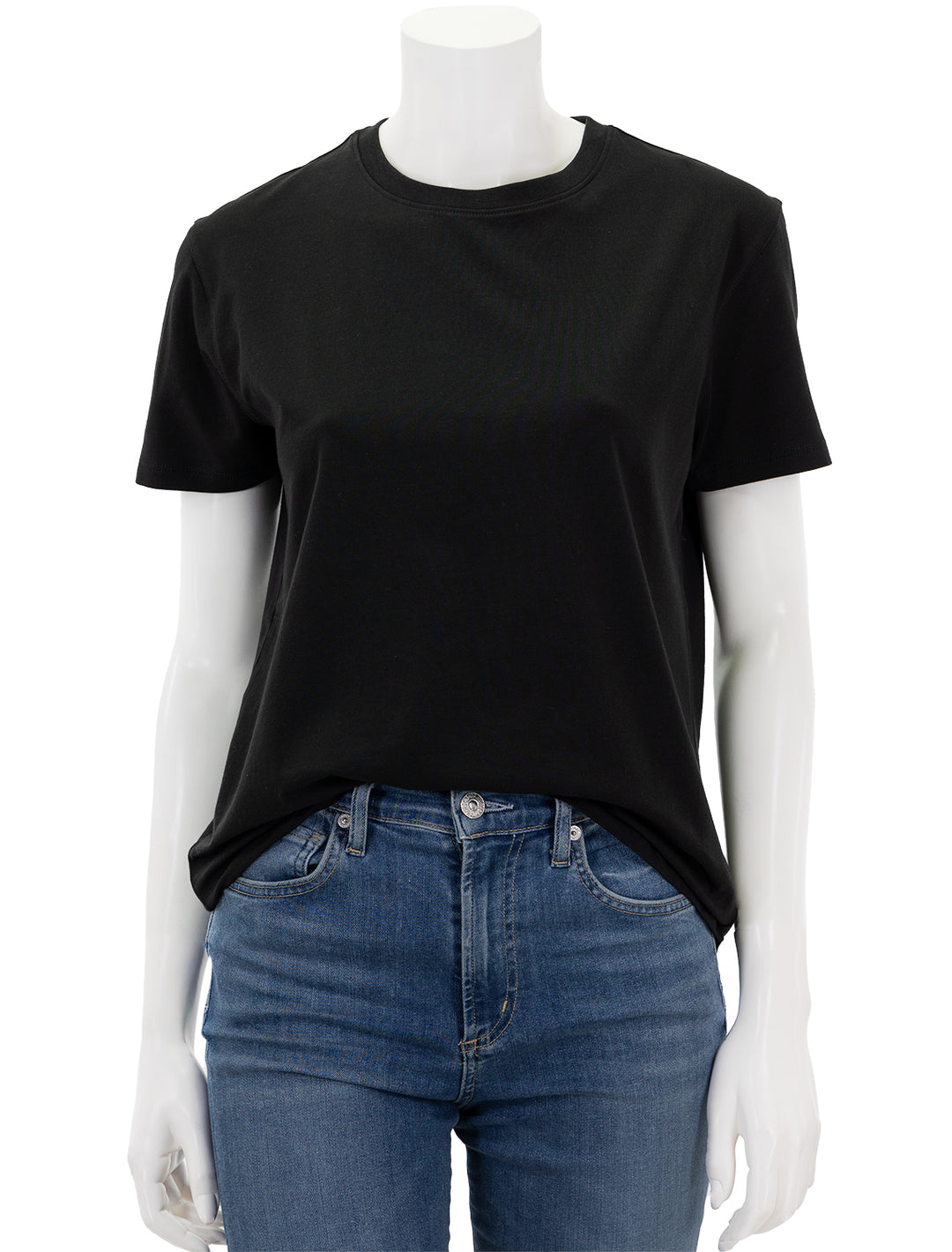 Front view of Patrick Assaraf's short sleeve iconic boyfriend crew in black.