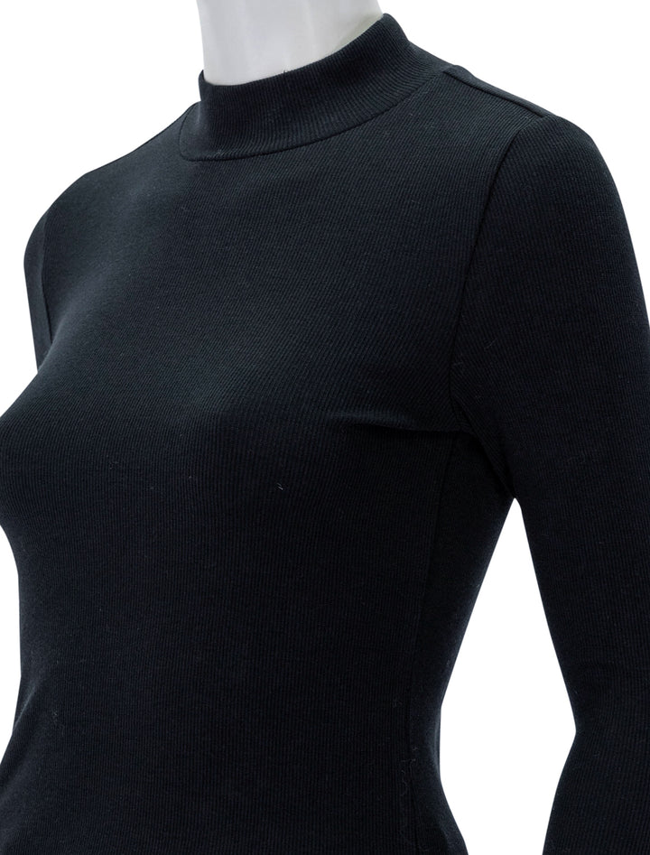 garment dyed lexi mockneck in black