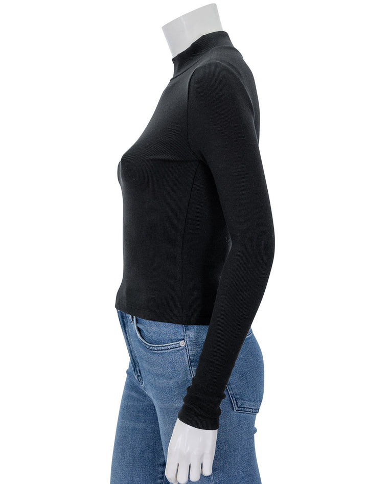 garment dyed lexi mockneck in black