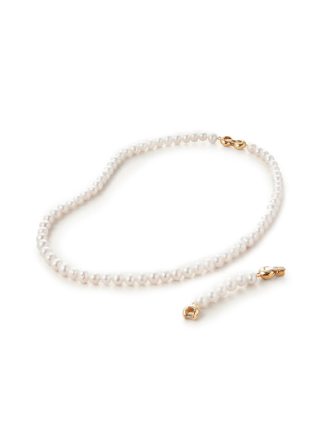 noa freshwater pearl necklace