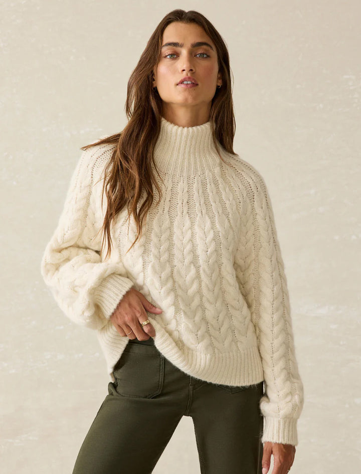 frost cableknit sweater in cream