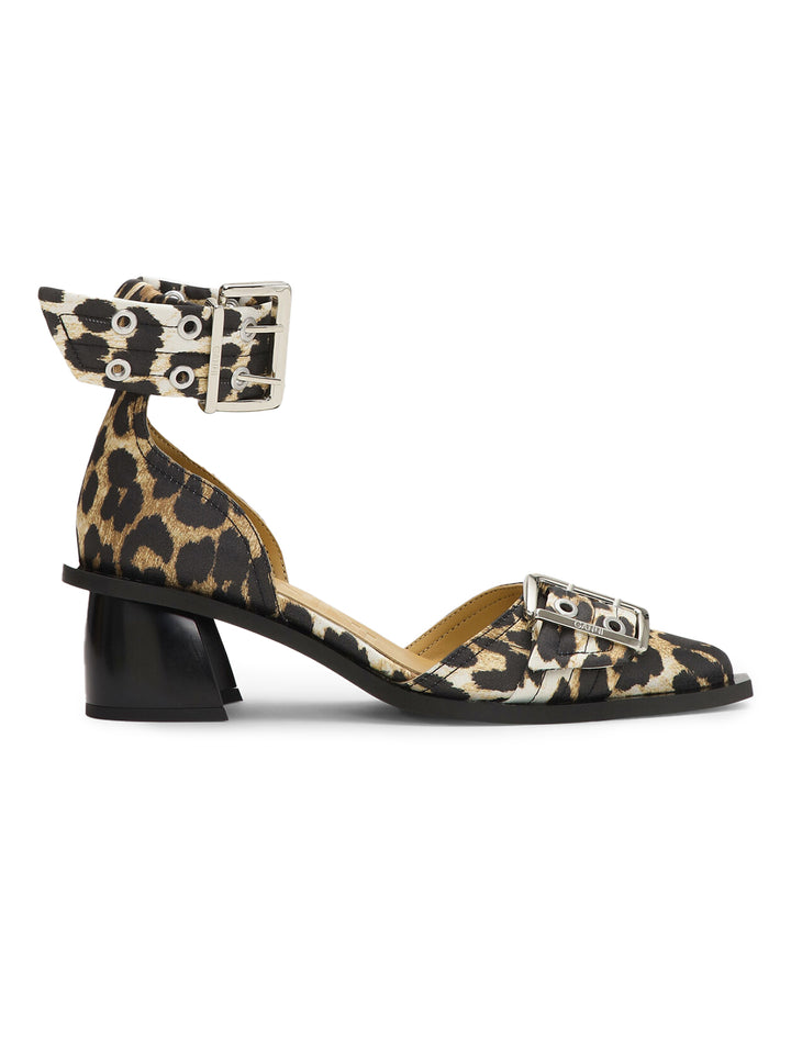 buckle open cut pump satin leopard print