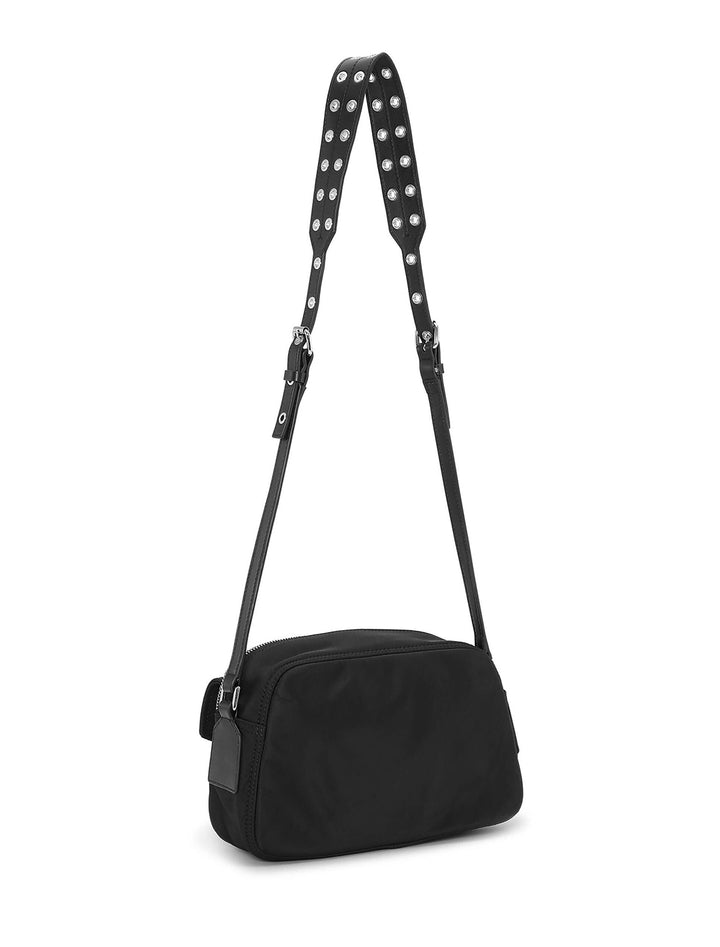 bucky camera bag in black