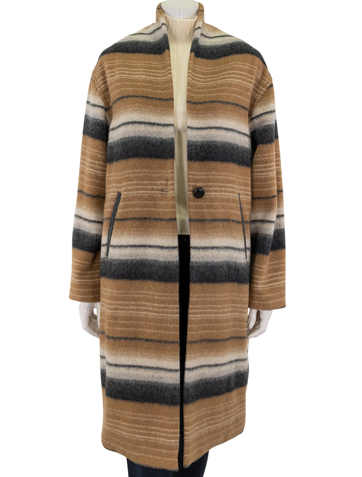 daby coat in camel