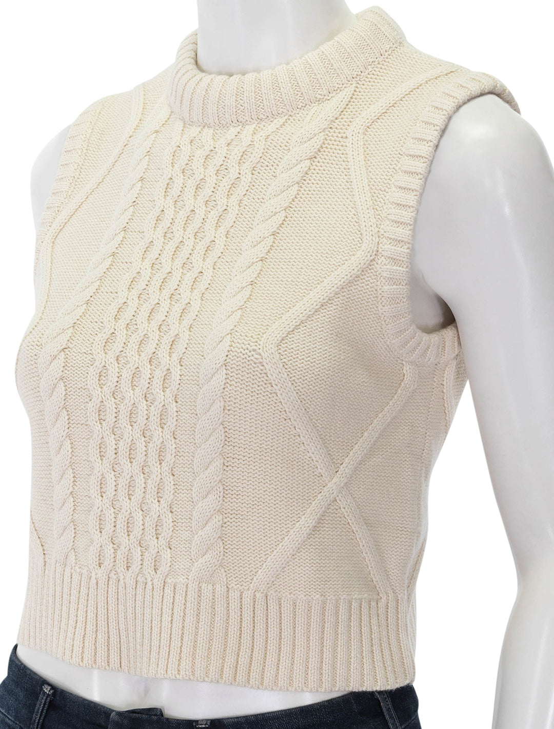 the van pullover vest in cream