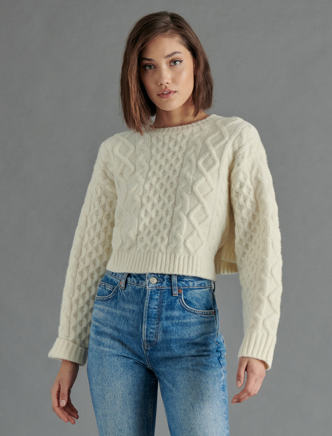 kessie sweater in whisper white