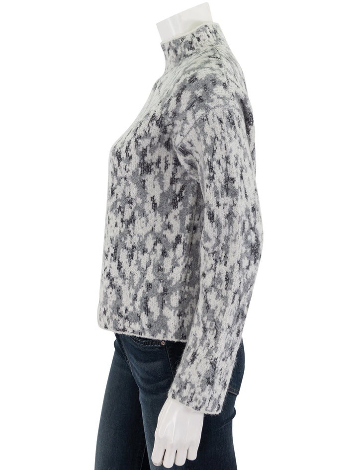 abstract onyx jacquard mock neck in grey onyx