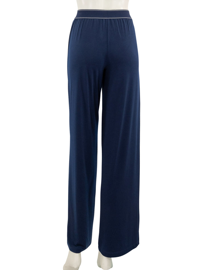 pull on pant in navy