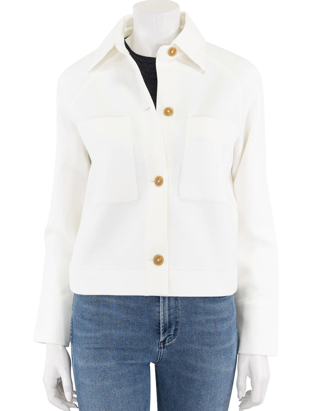 shirt jacket in off white