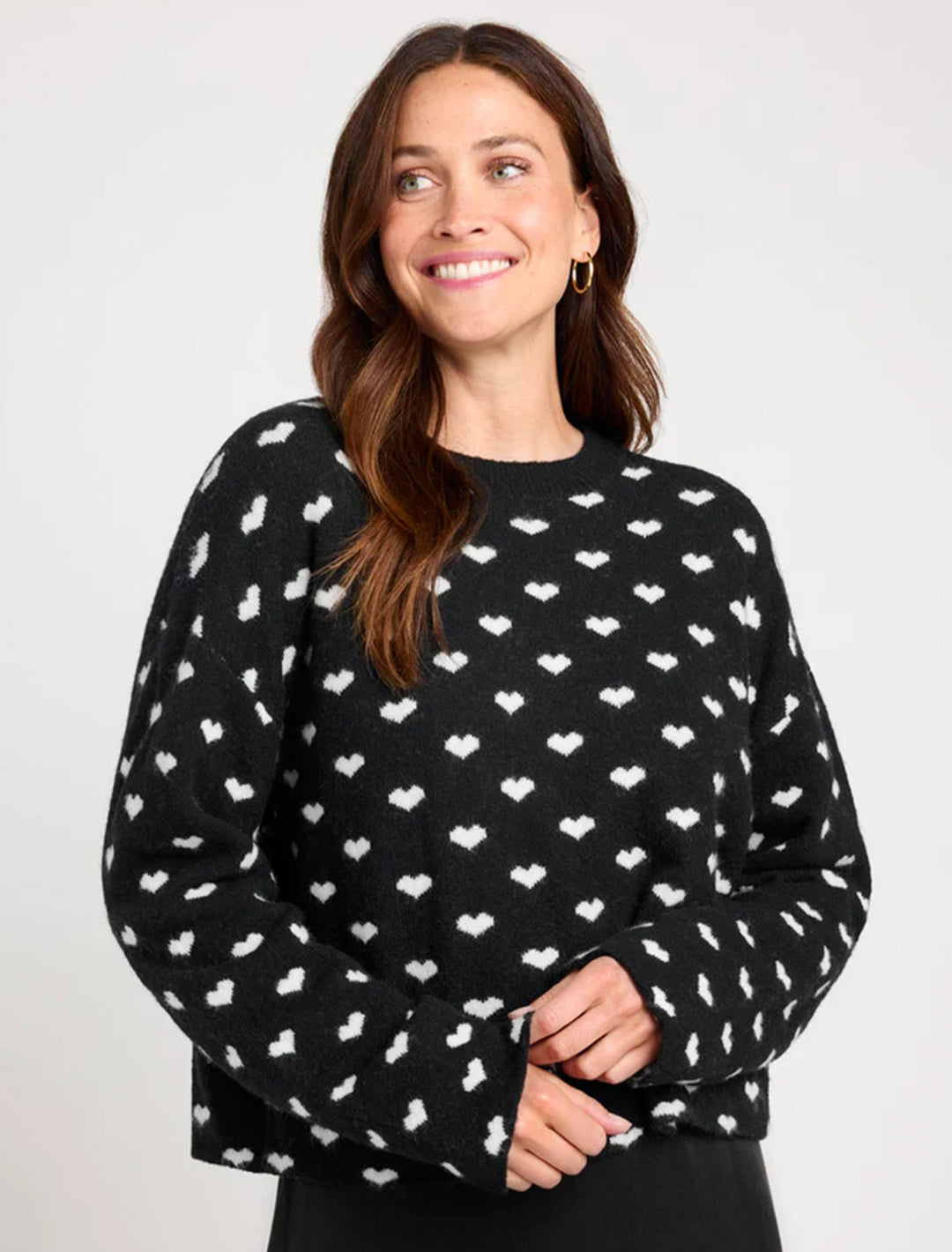 lolly hearts sweater in black and snow