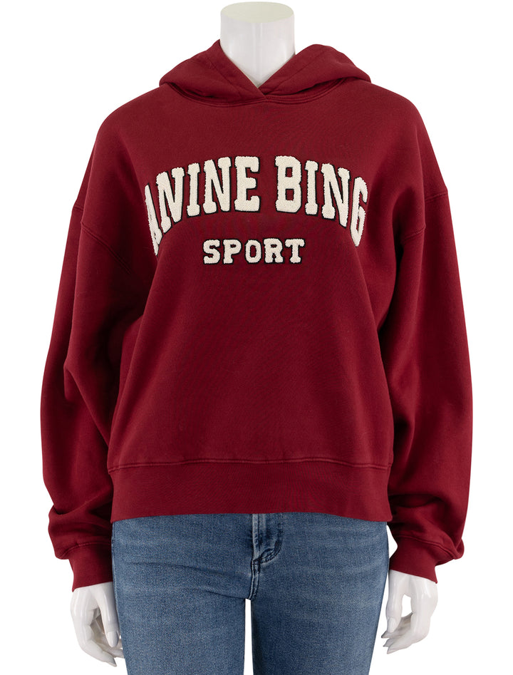 alec hoodie sport in cabernet