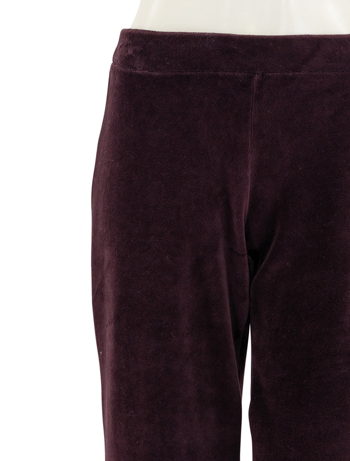 holly velour sweatpant in blackberry