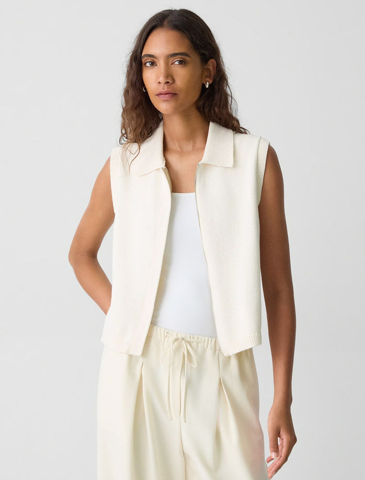 zip up vest in natural