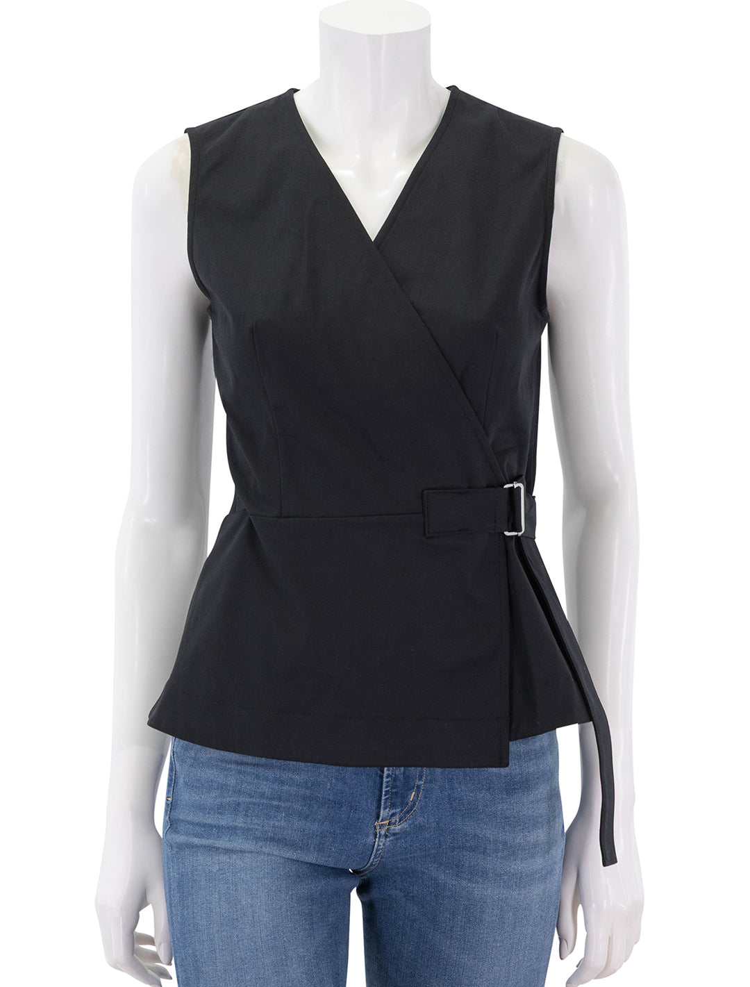 sleeveless vneck wrap top with in black