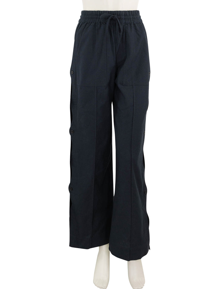 shai sportswear pant in black