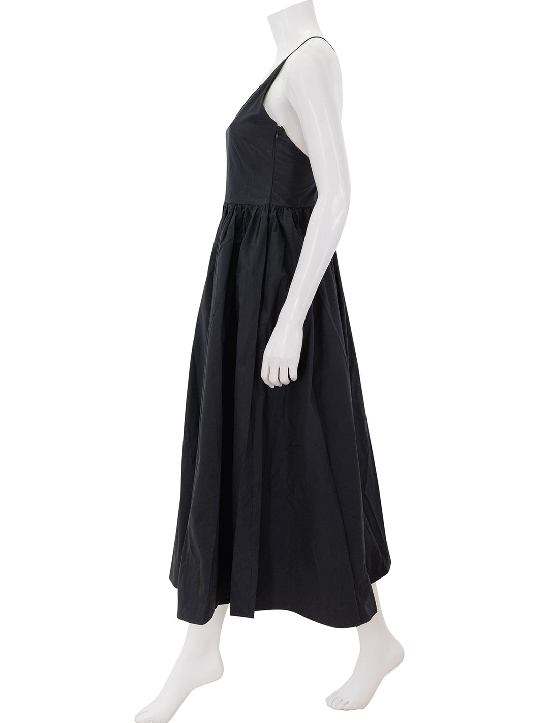 side view of ciana dress in noir