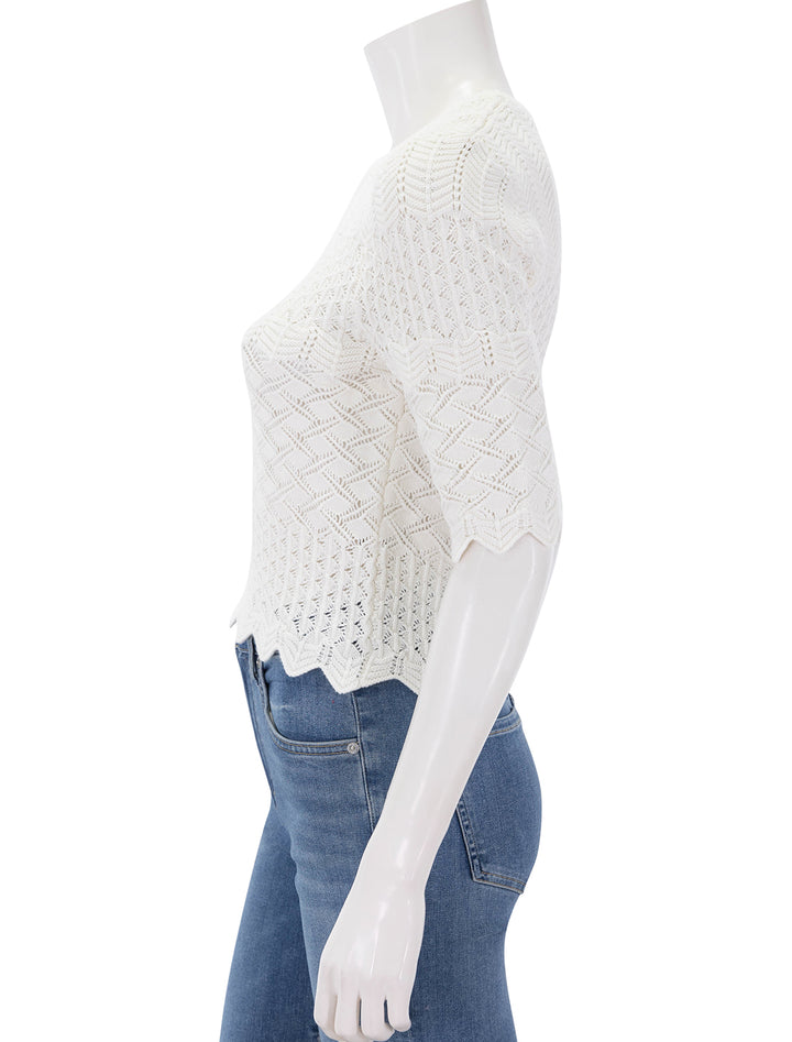 side view of panach top in blanc