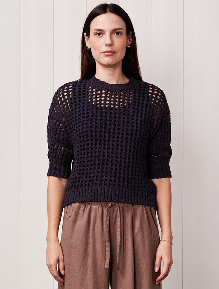 puff sleeve sweater in new navy