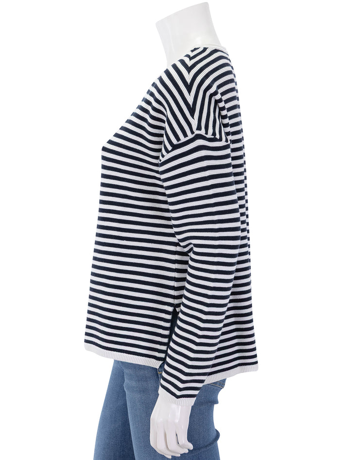 marine stripe sweater in navy