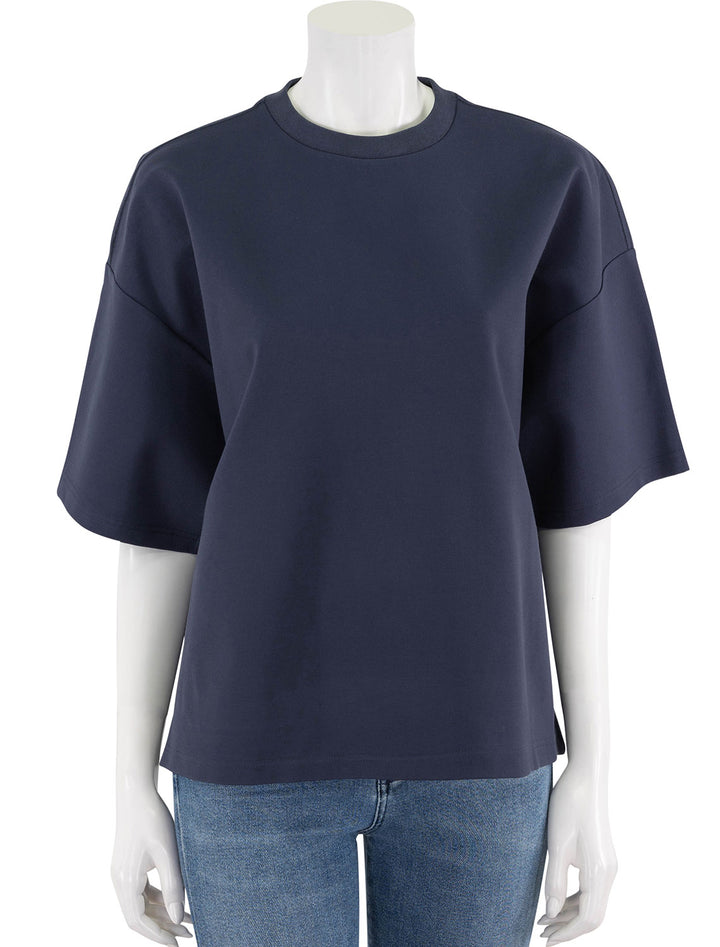 capsule top in navy