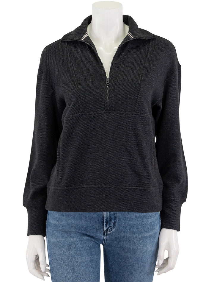 legend lounge half zip sweatshirt in heathered black twill