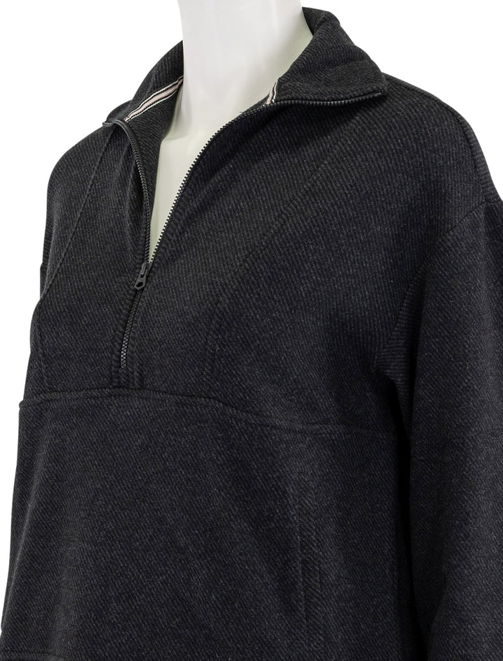 legend lounge half zip sweatshirt in heathered black twill